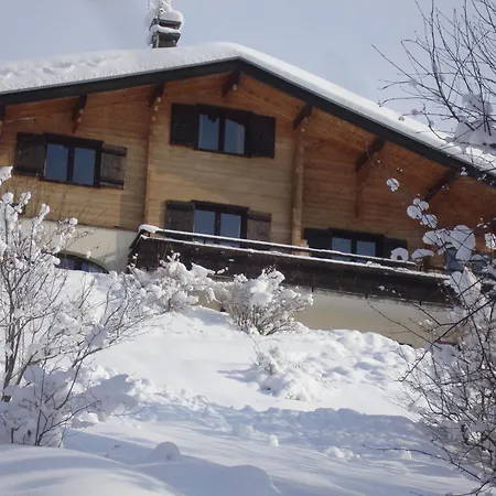 D'hotes La Trace Bed & Breakfast 3*