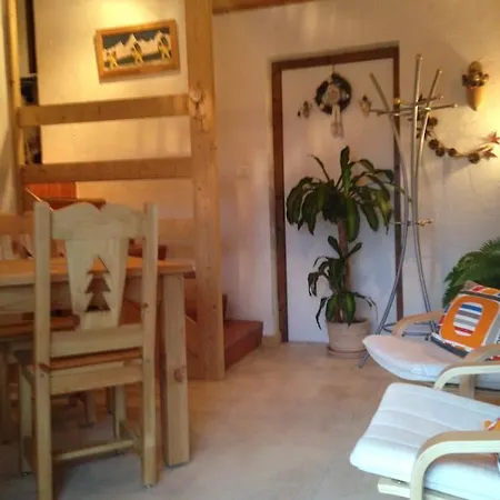 D'hotes La Trace Bed and breakfast 3*
